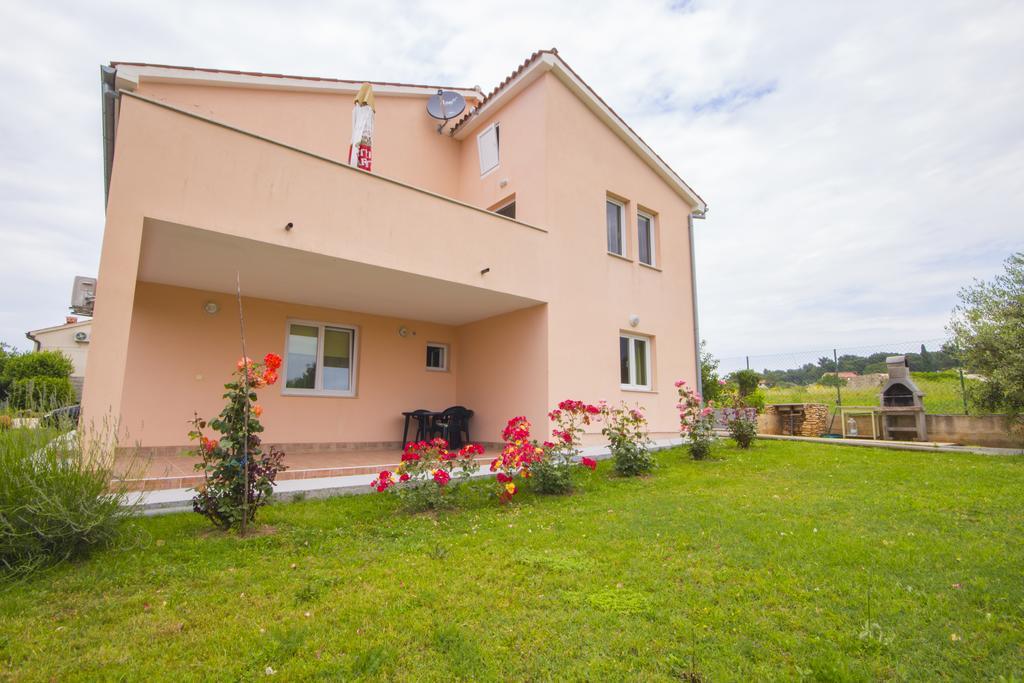 Pula Istria Apartments מראה חיצוני תמונה