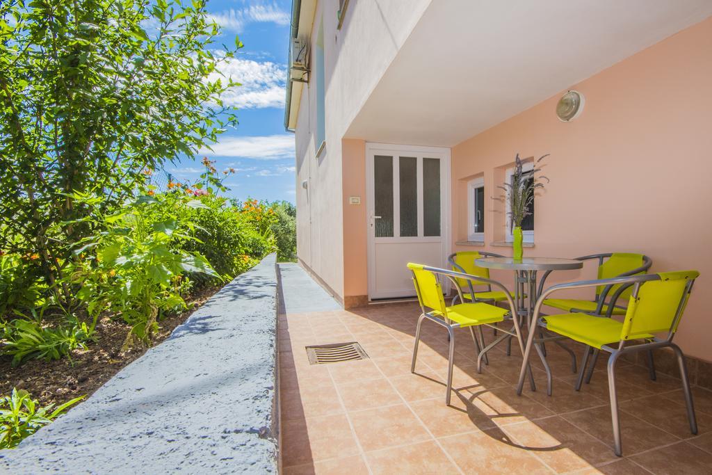 Pula Istria Apartments מראה חיצוני תמונה
