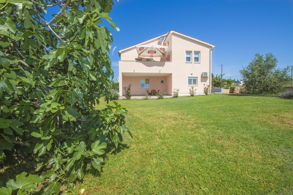 Pula Istria Apartments מראה חיצוני תמונה